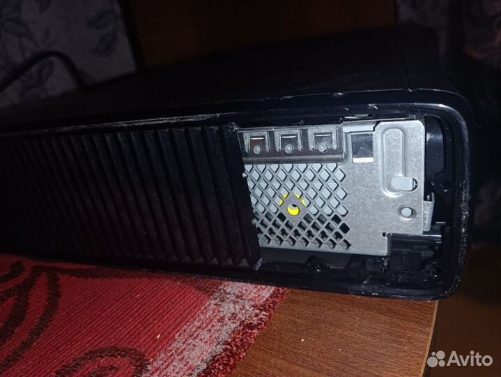 Xbox One S 1тб
