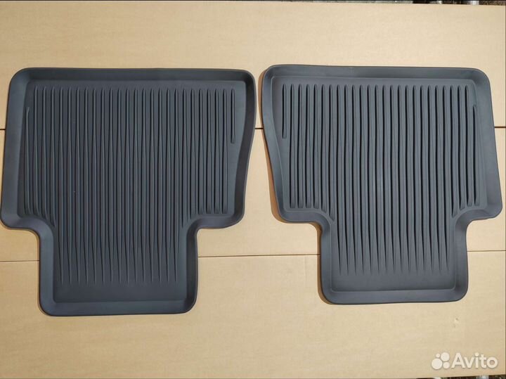 Комплект резиновых ковров Lexus NX