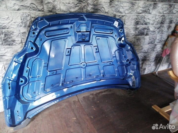 Капот Ford Focus 2005-2008