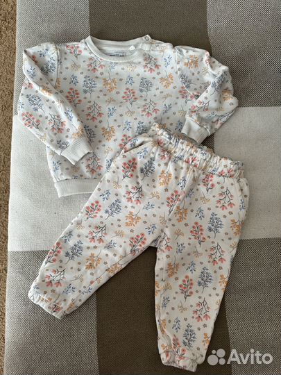 Комплект для девочки 86