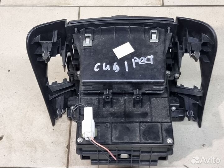 Консоль центральная Kia Ceed 2007-2012