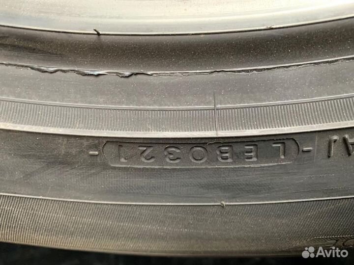 Yokohama Advan Sport V107D 325/40 R22 114Y