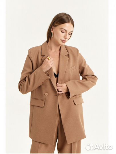 Костюм с брюками палаццо 44 46