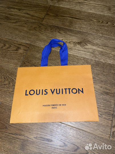 Пакет Louis Vuitton