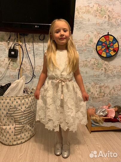 Одежда для девочки 122 Next