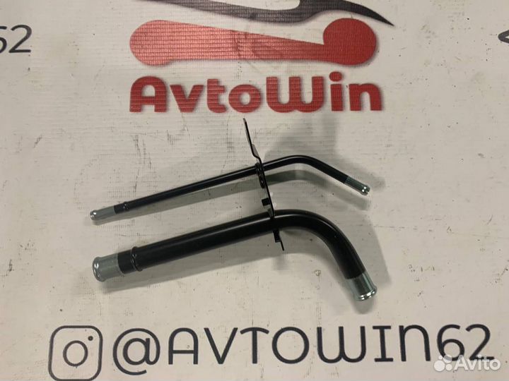 Трубка топливная Mitsubishi Pajero