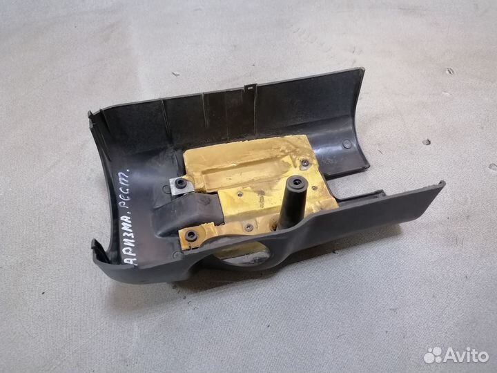 Кожух рулевой колонки нижний Mitsubishi Carisma DA