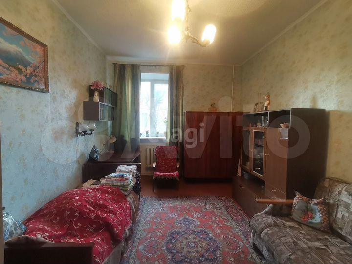 3-к. квартира, 76,3 м², 1/2 эт.