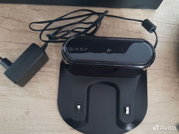 Робот-пылесос redmond RV-R650S, черный