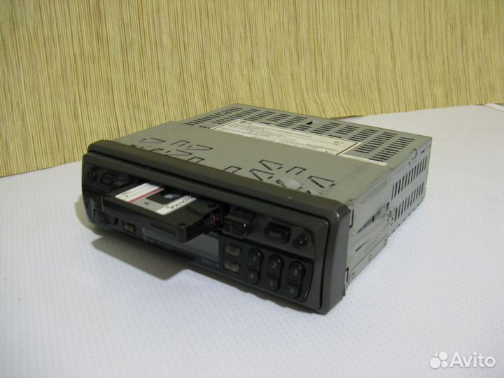 Автомагнитола кассетная LG (тсс-5620)