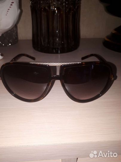 Солнцезащитные очки женские оригинал Италия
