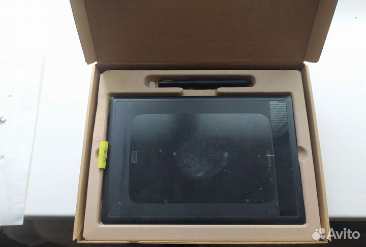 Графический планшет One by Wacom CTL-671