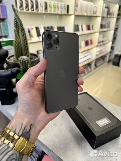 iPhone 11 Pro Max, 64 ГБ