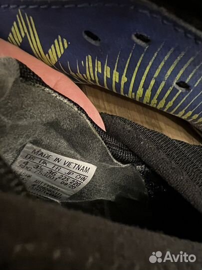 Детские футбольные бутсы adidas