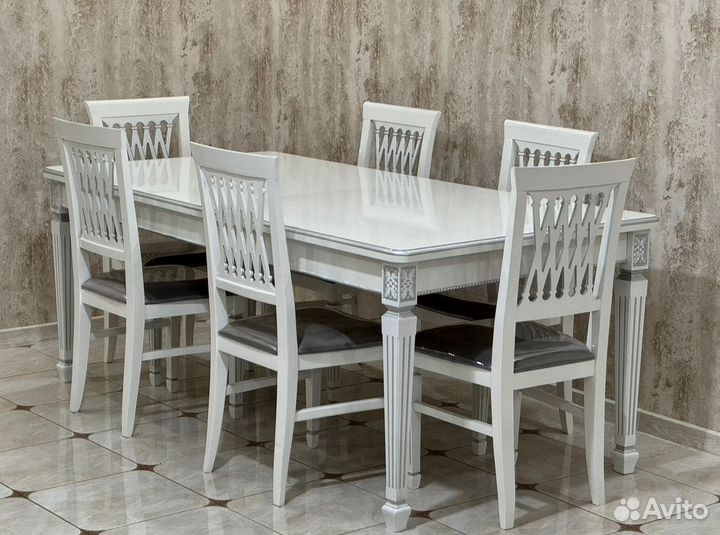 Cтолы и Стулья