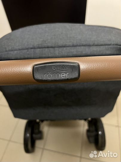 Прогулочная коляска britax romer