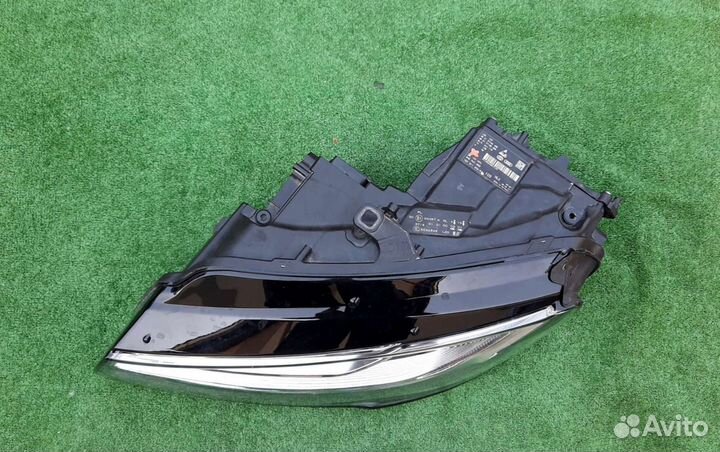 Фара матричная Audi A8 D4 рестайлинг