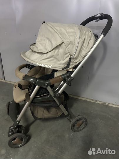 Прогулочная Коляска Combi Urban Walker