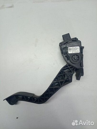 Электронная педаль газа Peugeot 207