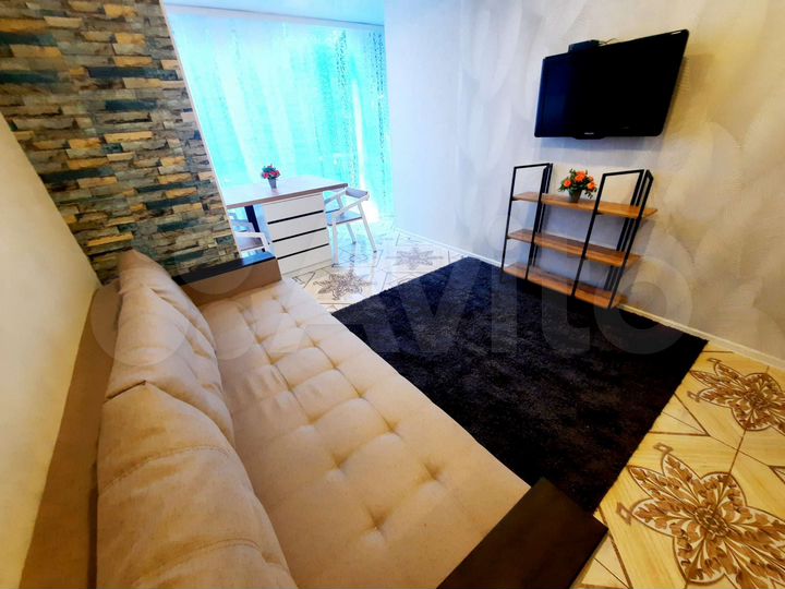 2-к. квартира, 60 м², 1/4 эт.