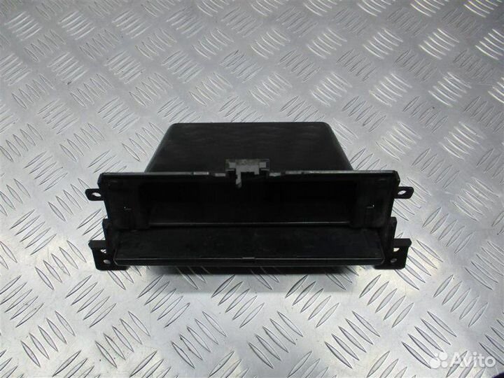 Пепельница Suzuki Grand Vitara 2.0 J20A 140Л.С