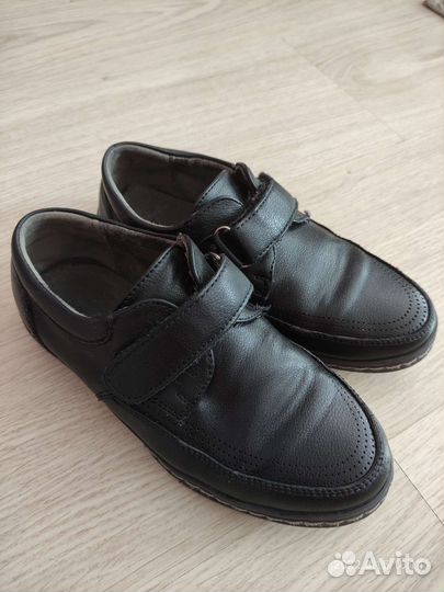 Школьная обувь для мальчика. Разм. 34 и 35