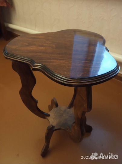 Подставка для цветов напольная деревянная б/у