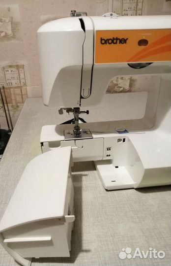 Швейная машина Brother