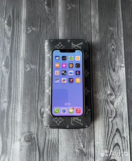 iPhone 12 Pro, 128 ГБ