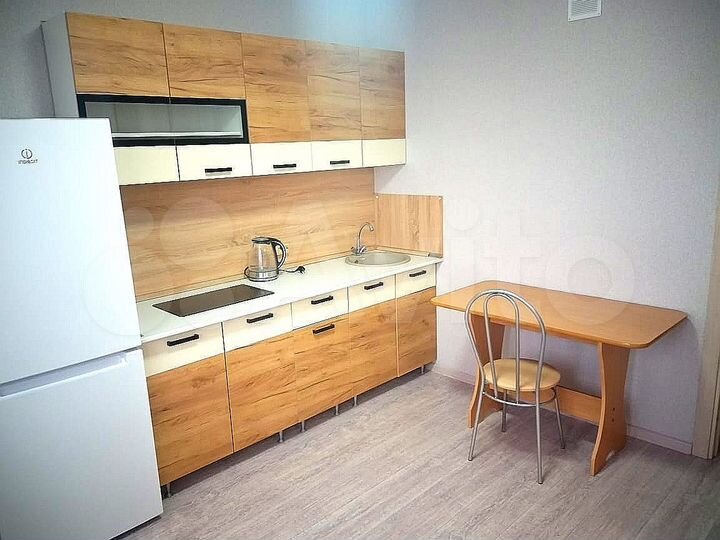 Квартира-студия, 27,3 м², 14/18 эт.