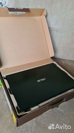 Ноутбук ультрабук B400V