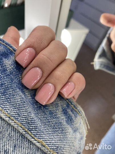 Маникюр и педикюр