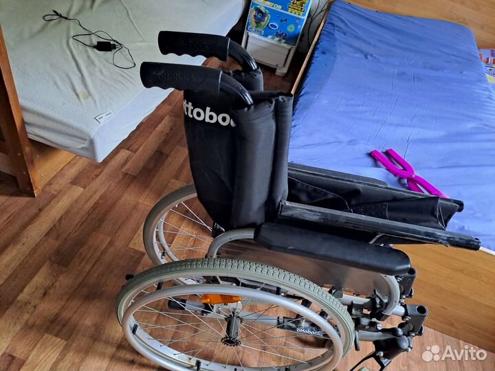 Инвалидная коляска складная бу