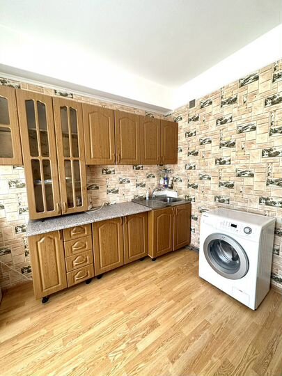 1-к. квартира, 40 м², 1/6 эт.