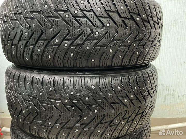 Nokian Tyres Hakkapeliitta 8 SUV 225/60 R17