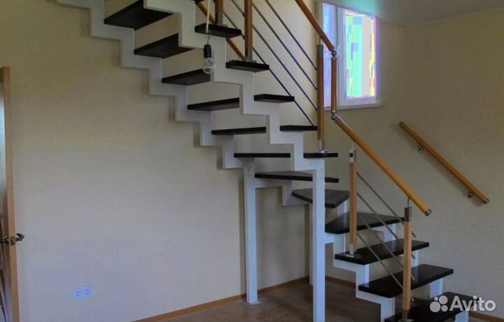 Лестница для загородного дома