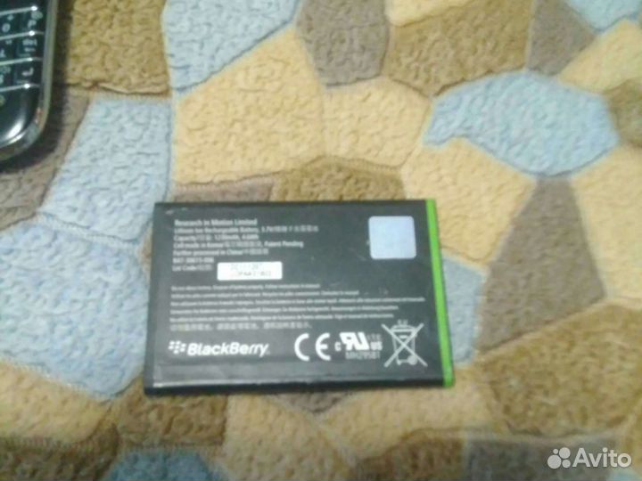 Телефон BlackBerry 9790