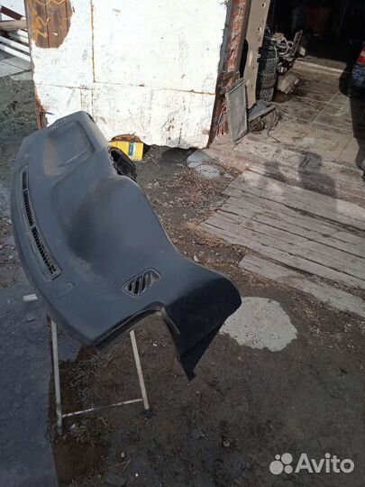 Торпедо Nissan Sunny Ниссан Санни