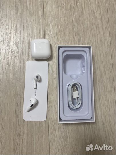 Беспроводные наушники Apods Pro 4