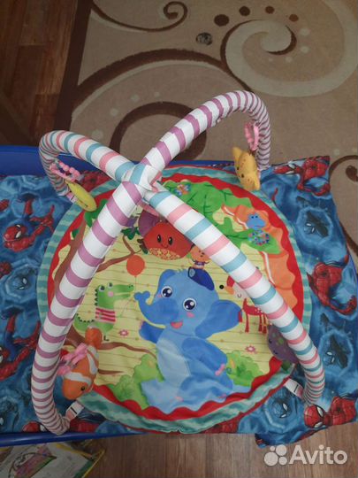 Развивающий коврик
