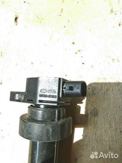 273012B010 Катушка свечи зажигания Kia Hyundai