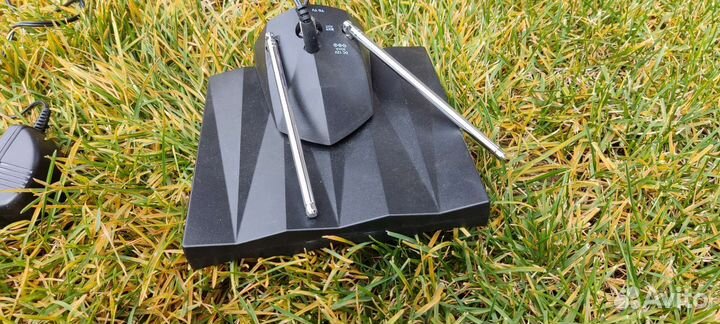 Телевизионная антенна комнатная dominant