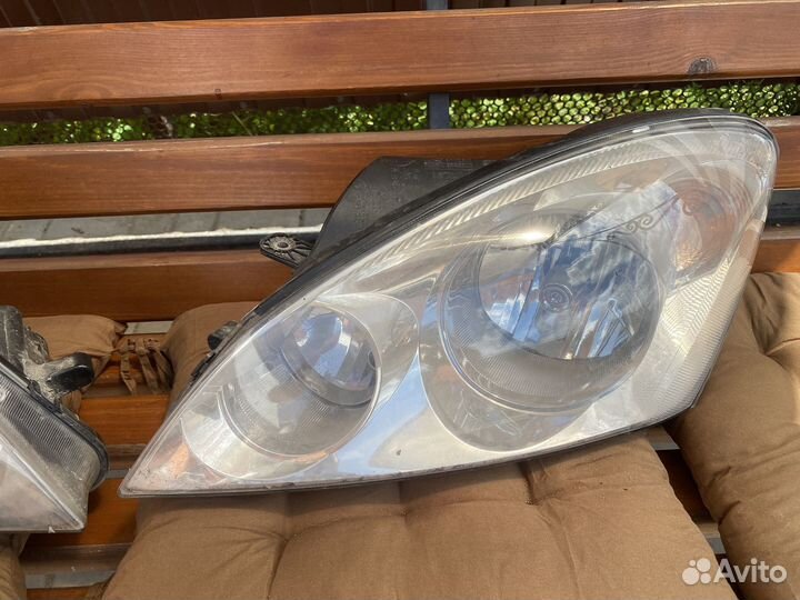 Передние фары kia ceed 1