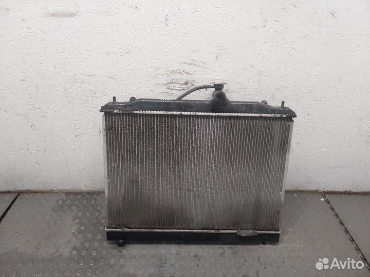 Радиатор охлаждения двигателя Nissan Serena (C25)