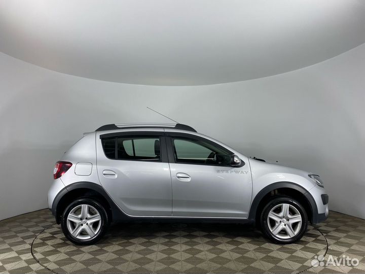 Renault Sandero Stepway 1.6 МТ, 2017, 115 000 км