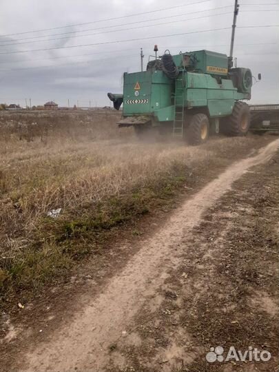 Комбайн Ростсельмаш Дон 1500Б, 2001