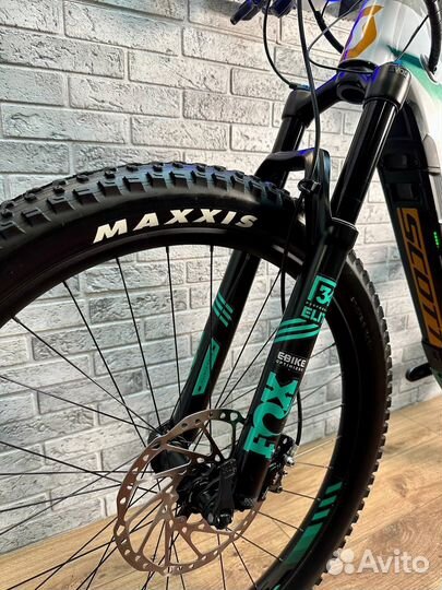 Scott E-Spark 710 27.5 Plus/Рама M (2020) - FOX