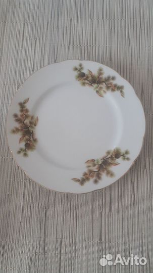 Набор тарелок