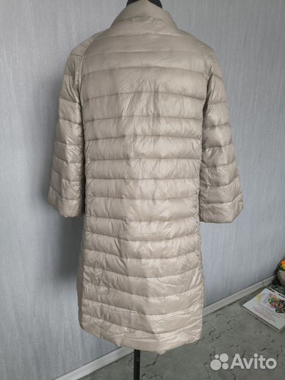 Лёгкий женский пуховичок 44р