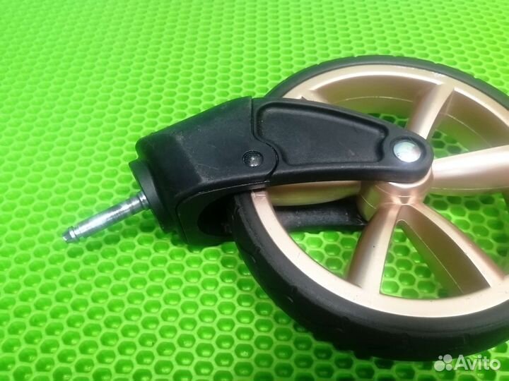 Колесо в сборе на коляску Farfello